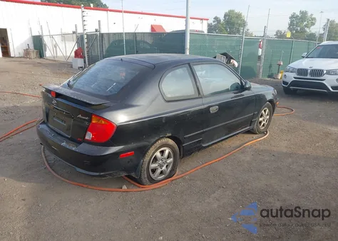 2005 Hyundai Accent Gls/Gt from USA, damaged, VIN KMHCG35CX5U332441